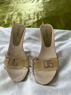 Vintage Y2K Dolce & Gabbana Nude Clear Logo Slide Mules